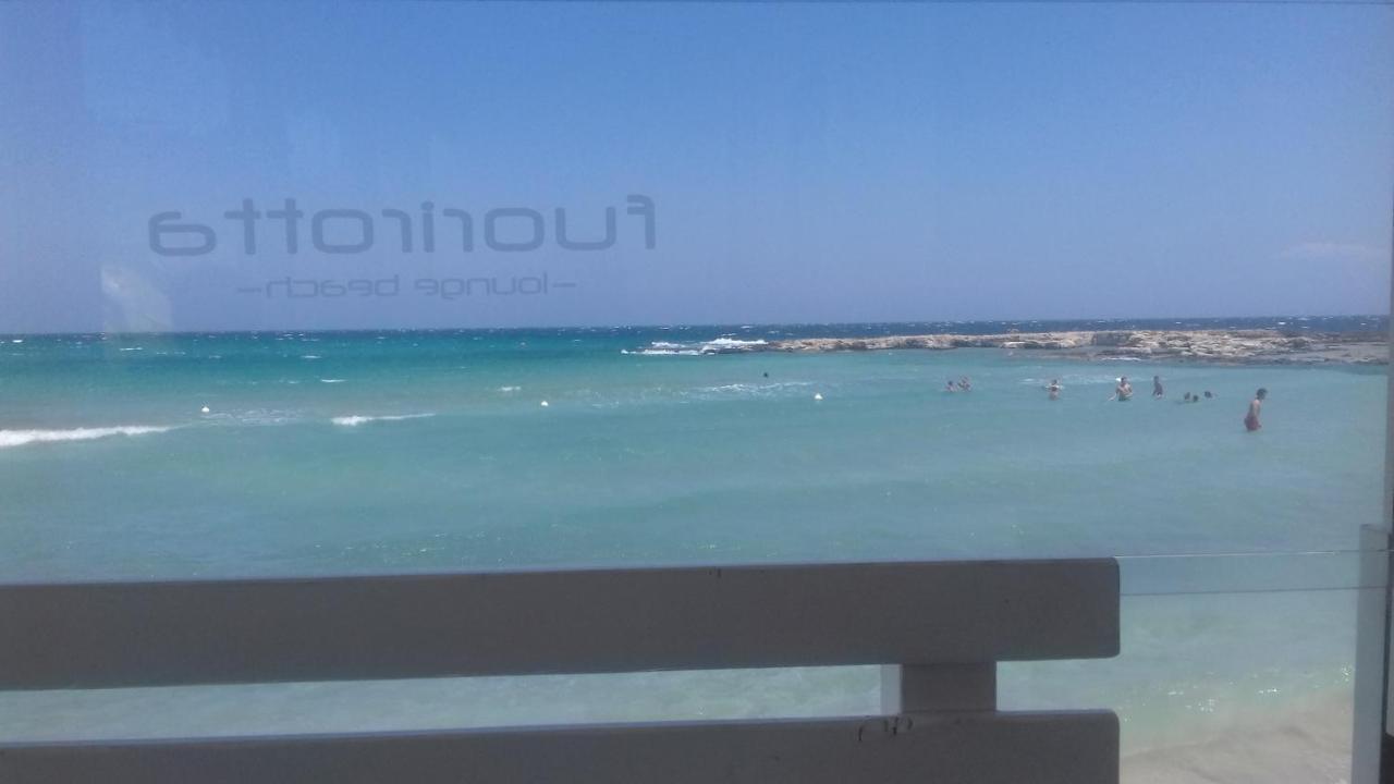 Bilocale Punta Rosa - Fronte Spiaggia 奥特朗托 外观 照片